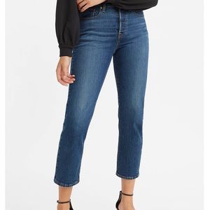 Levi’s Wedgie jeans